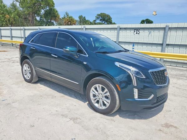 2025 CADILLAC XT5 Luxury