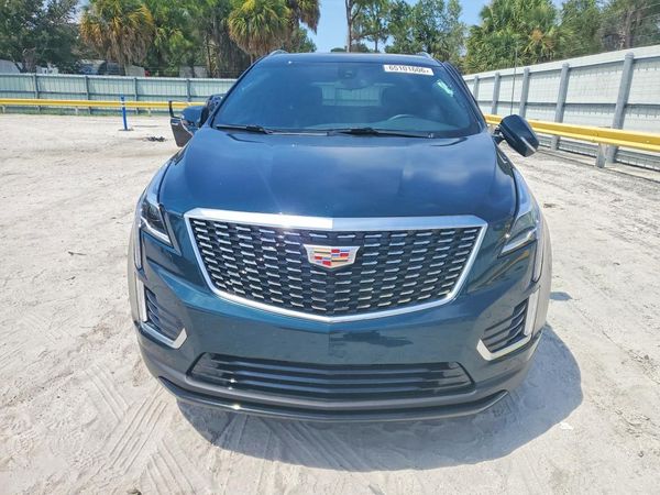 2025 CADILLAC XT5 Luxury
