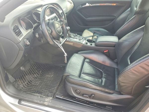 2012 AUDI S5 quattro Premium Plus
