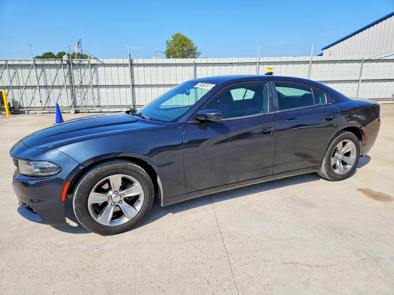 2016 DODGE CHARGER SXT