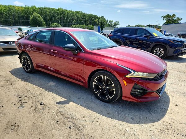 2022 KIA K5 GT-Line