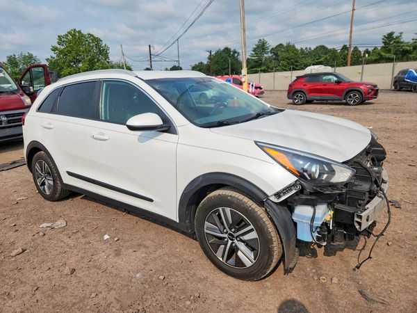 2022 KIA NIRO
