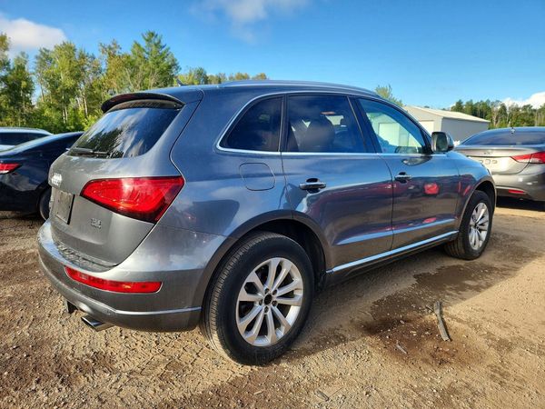 2016 AUDI Q5 quattro Premium Plus