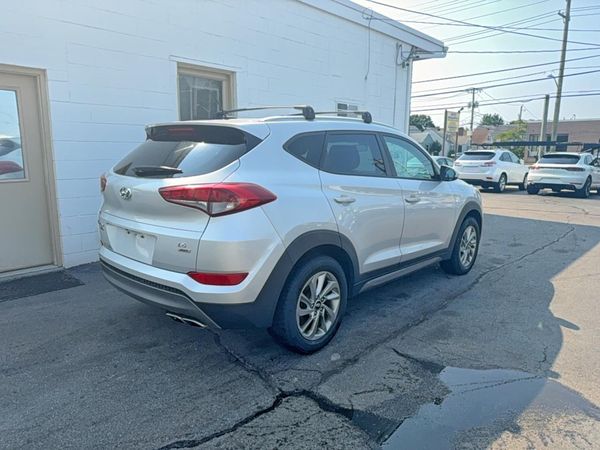 2016 HYUNDAI TUCSON