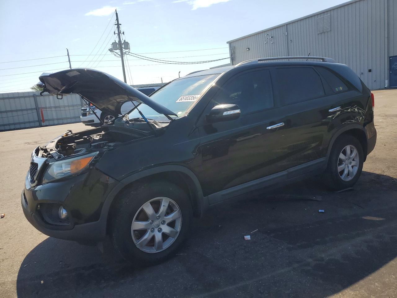 2013 KIA SORENTO Base / LX