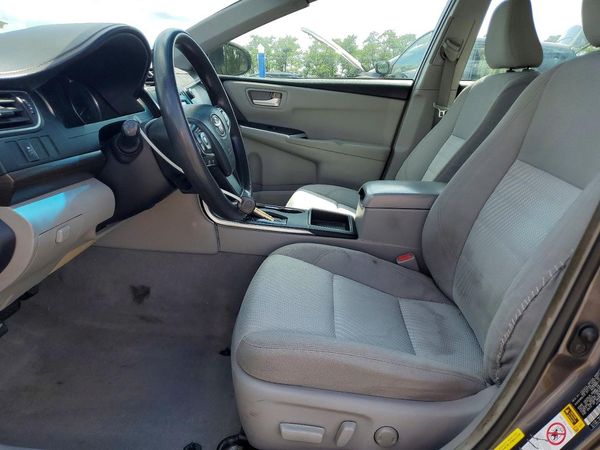 2016 TOYOTA CAMRY