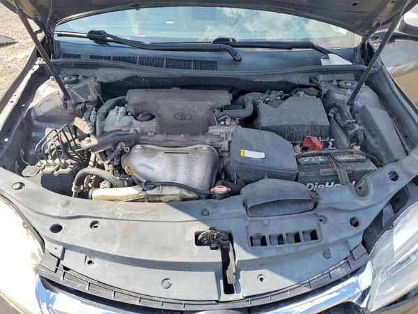 2016 TOYOTA CAMRY