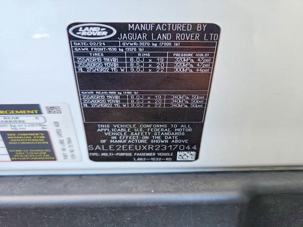 2024 LAND ROVER DEFENDER 110 X-Dynamic SE