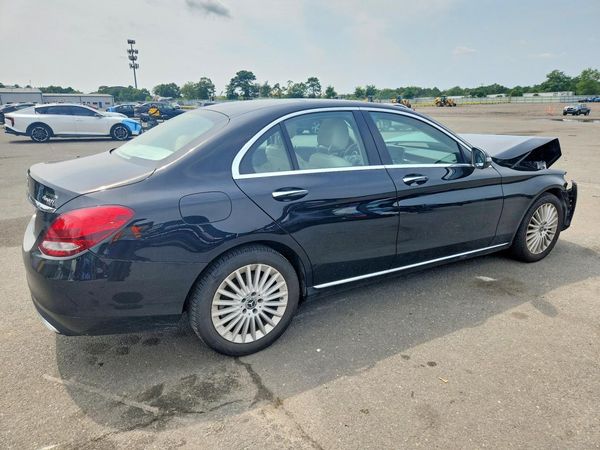 2017 MERCEDES-BENZ C C300-4M