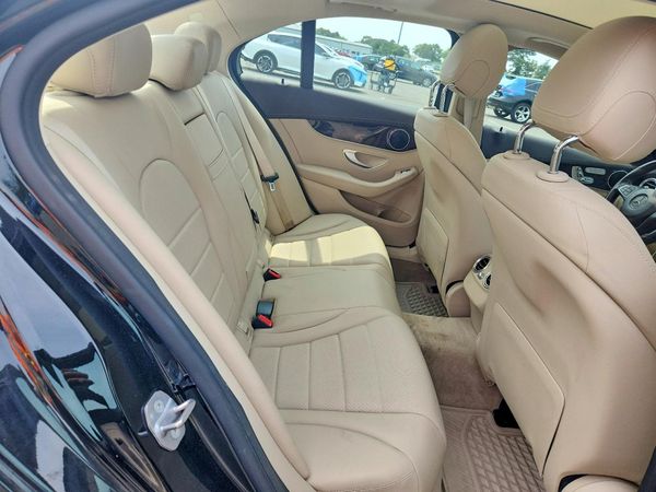 2017 MERCEDES-BENZ C C300-4M