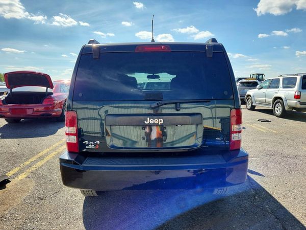 2012 JEEP LIBERTY Sport