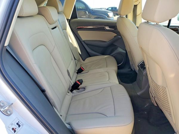 2017 AUDI Q5 quattro Premium Plus