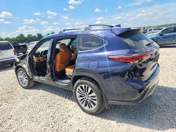2024 TOYOTA HIGHLANDER