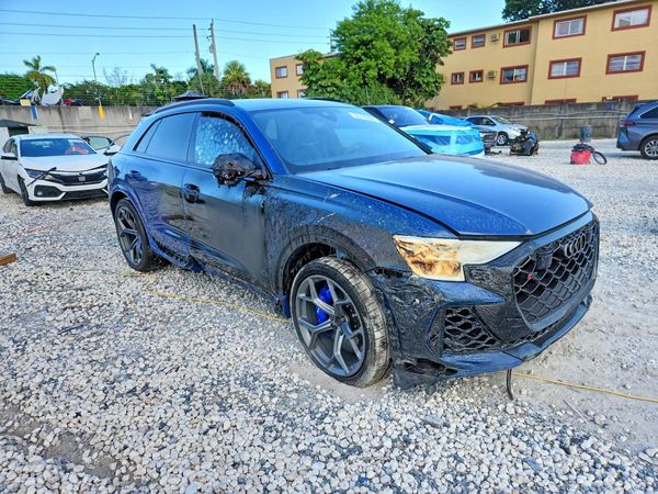 2026 AUDI RS Q8