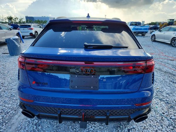 2026 AUDI RS Q8