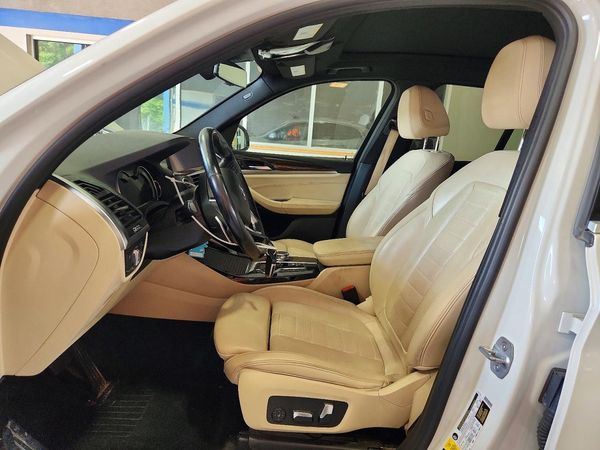 2019 BMW X3 xDrive30i — DENT