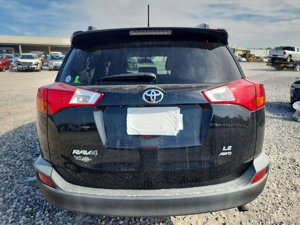 2015 TOYOTA RAV4 LE (X Grade)