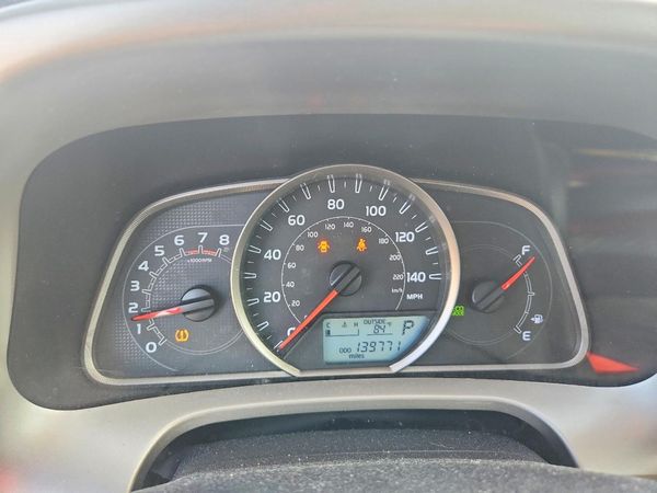 2015 TOYOTA RAV4 LE (X Grade)