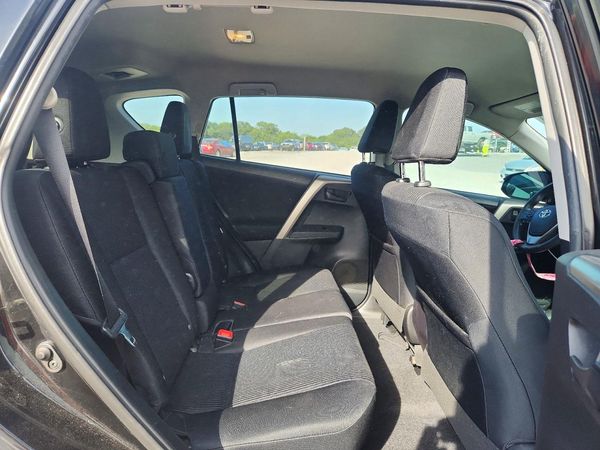 2015 TOYOTA RAV4 LE (X Grade)