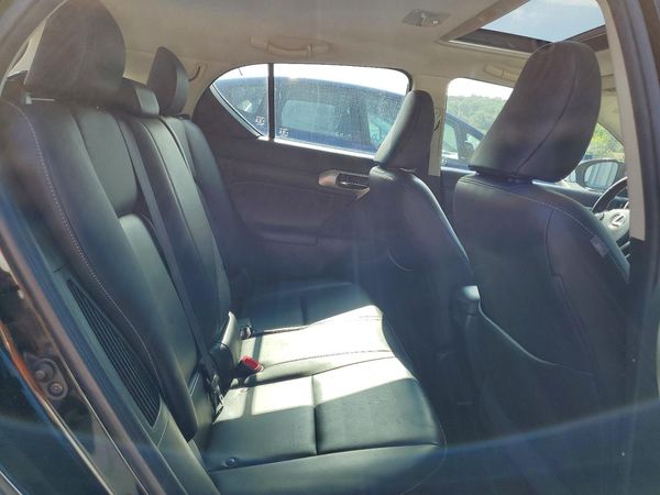 2014 LEXUS CT 200h