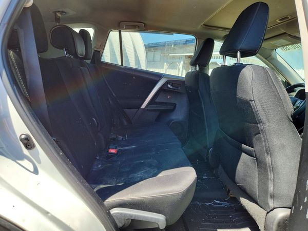 2015 TOYOTA RAV4 XLE (M Grade)