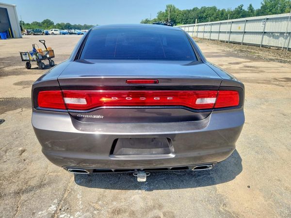 2014 DODGE CHARGER SE
