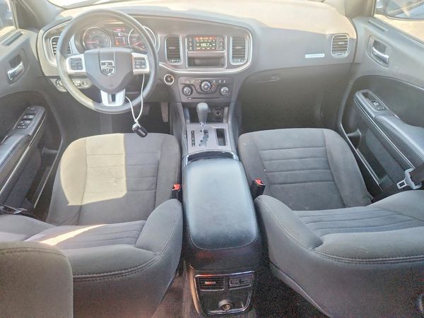 2014 DODGE CHARGER SE