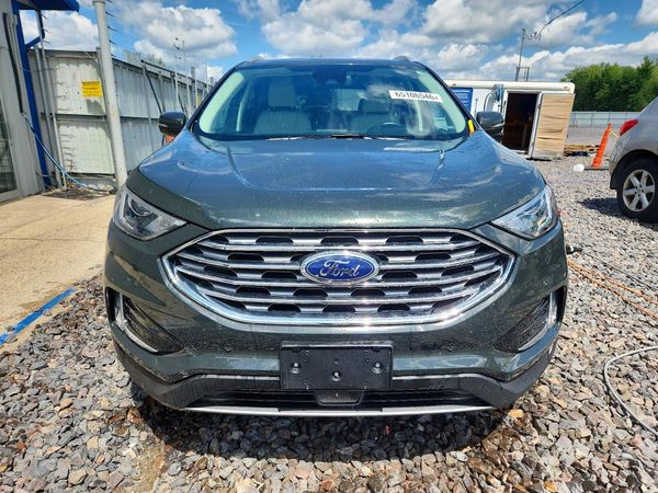 2023 FORD EDGE Titanium