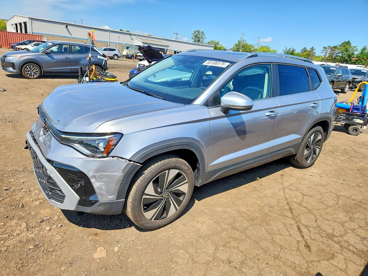 2025 VOLKSWAGEN TAOS