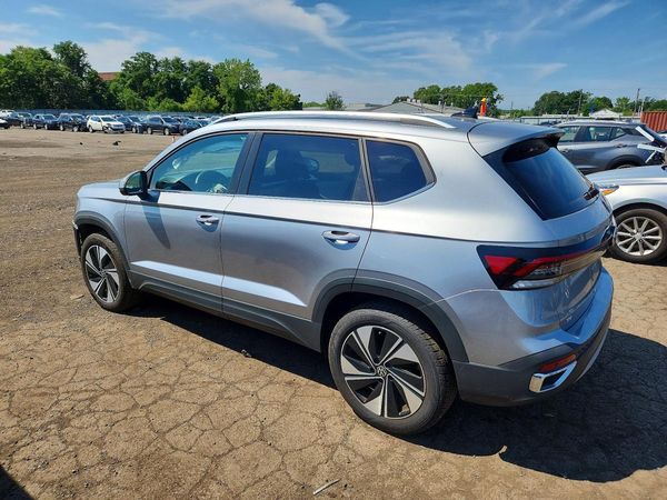 2025 VOLKSWAGEN TAOS