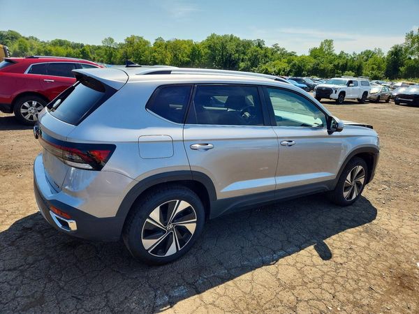 2025 VOLKSWAGEN TAOS