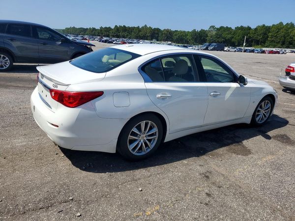 2014 INFINITI Q50