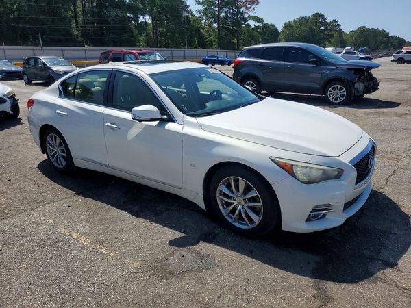 2014 INFINITI Q50