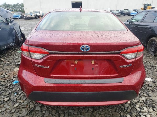 2022 TOYOTA COROLLA LE