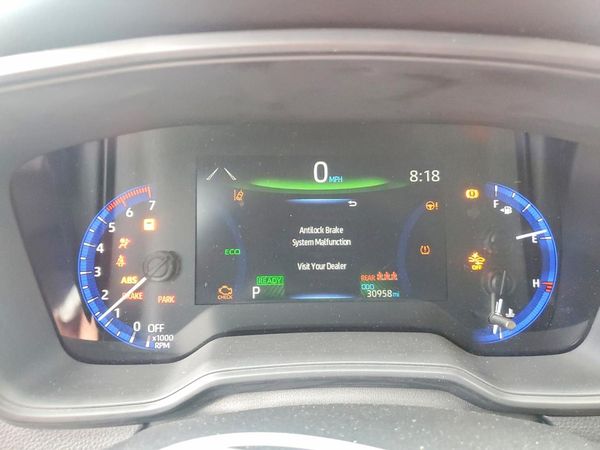 2022 TOYOTA COROLLA LE