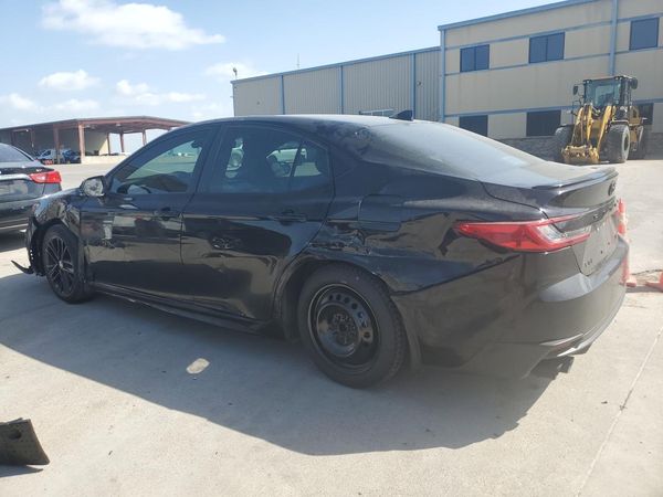 2025 TOYOTA CAMRY