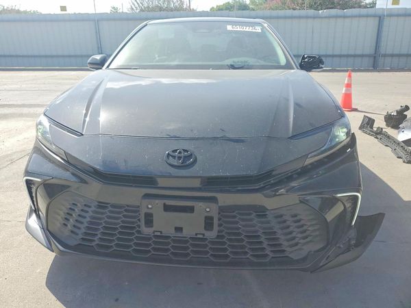 2025 TOYOTA CAMRY