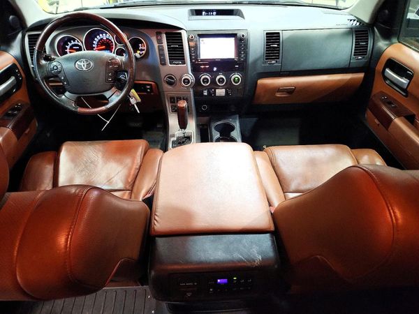 2012 TOYOTA SEQUOIA