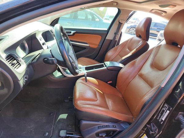 2013 VOLVO S60