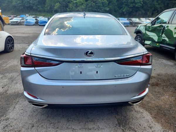2025 LEXUS ES 350 350 Premium