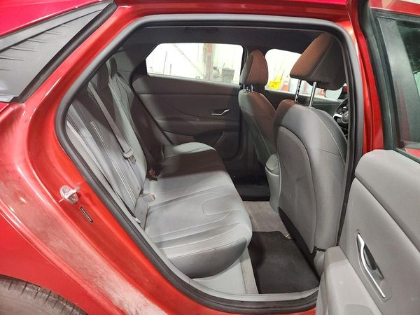2021 HYUNDAI ELANTRA