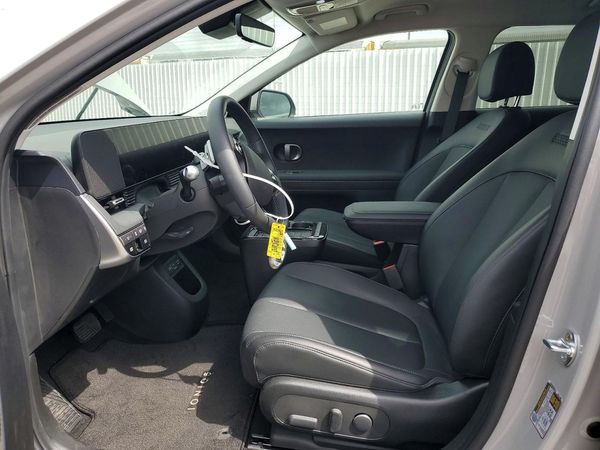 2026 HYUNDAI IONIQ SEL