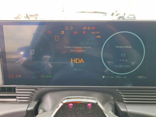 2026 HYUNDAI IONIQ SEL