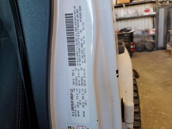 2012 JEEP WRANGLER U Sahara — VINS