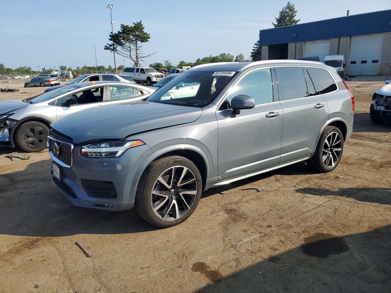 2022 VOLVO XC90 Momentum (excl S60)