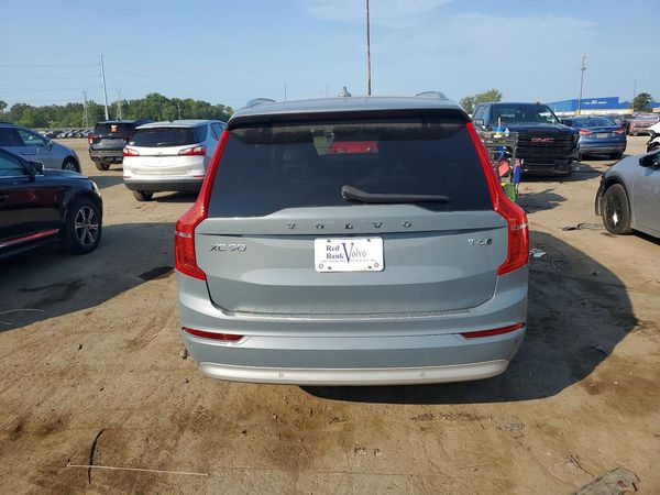 2022 VOLVO XC90 Momentum (excl S60)
