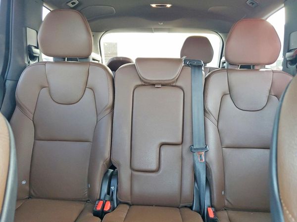 2022 VOLVO XC90 Momentum (excl S60)