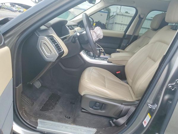 2020 LAND ROVER RANGEROVER HSE — DENT