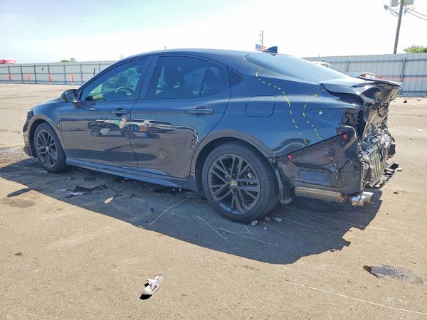 2025 TOYOTA CAMRY