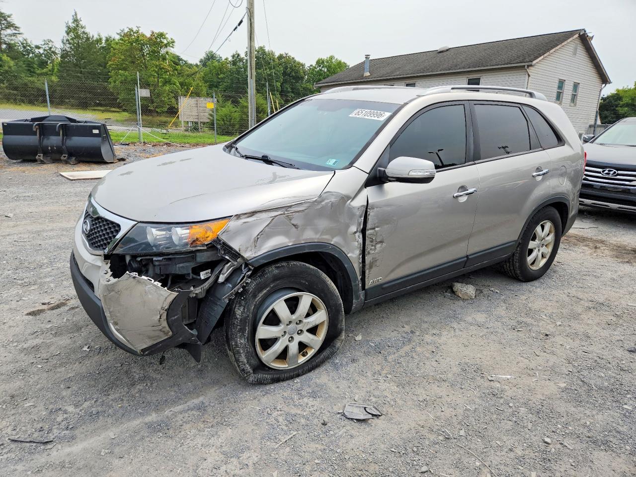 2013 KIA SORENTO Base / LX